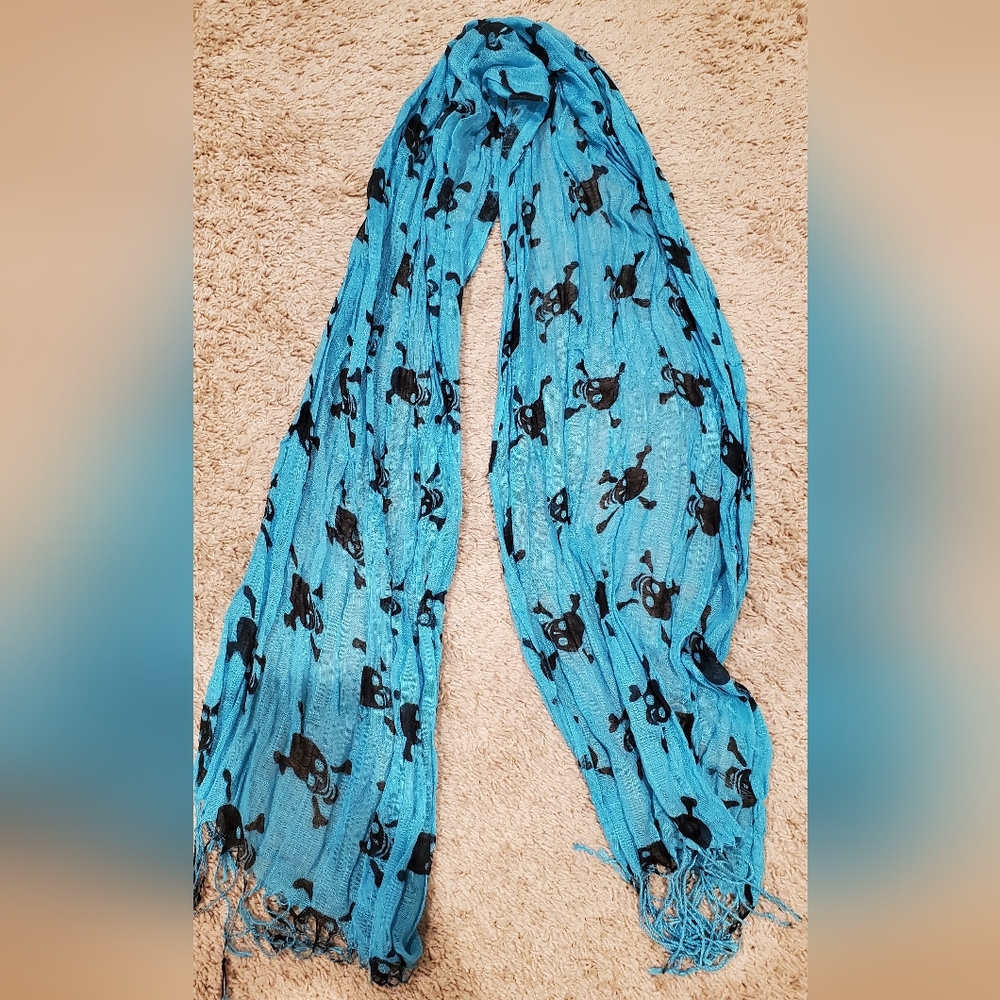 Skull Scarf / Blue